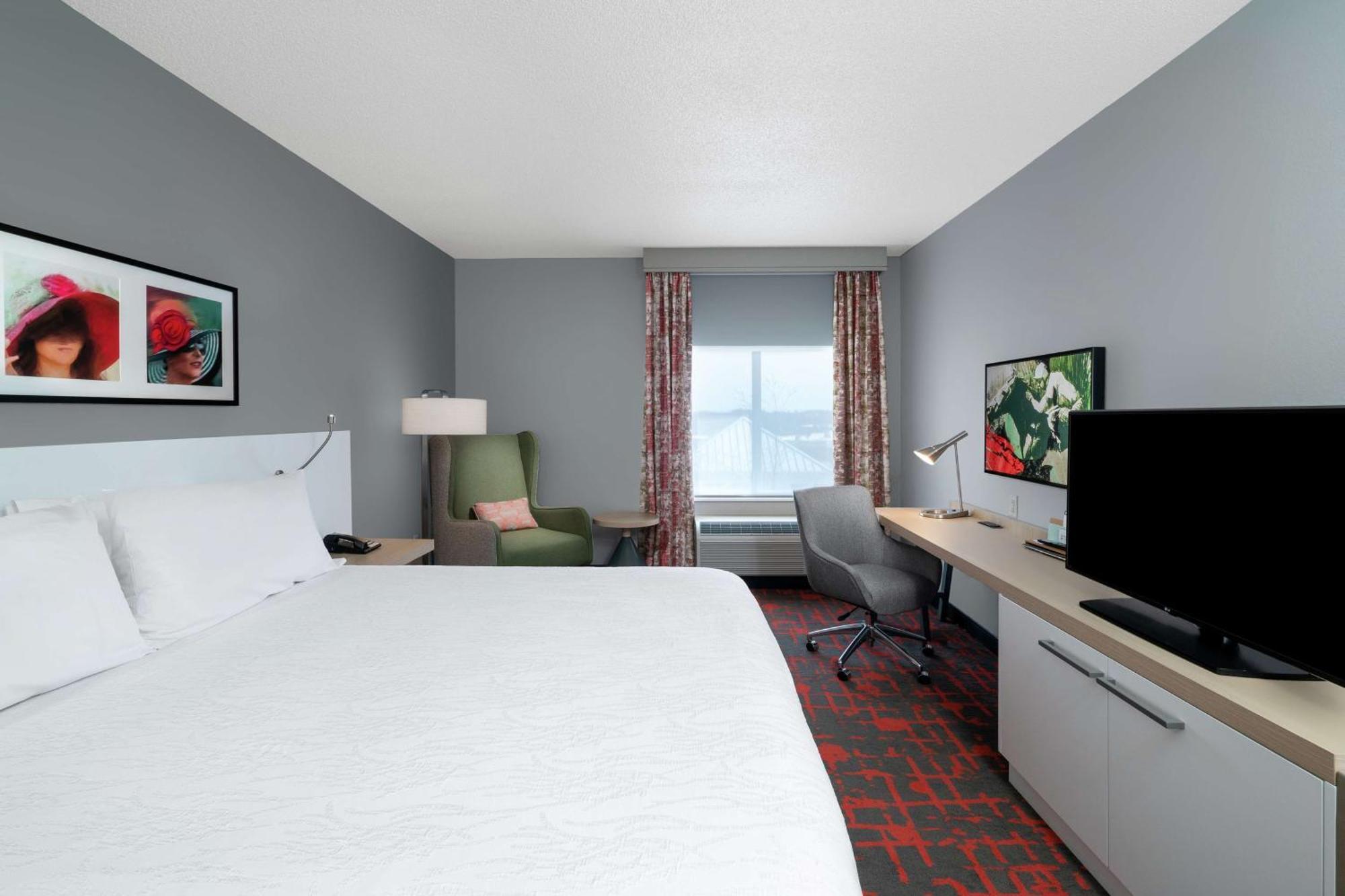 Hilton Garden Inn Louisville East Esterno foto