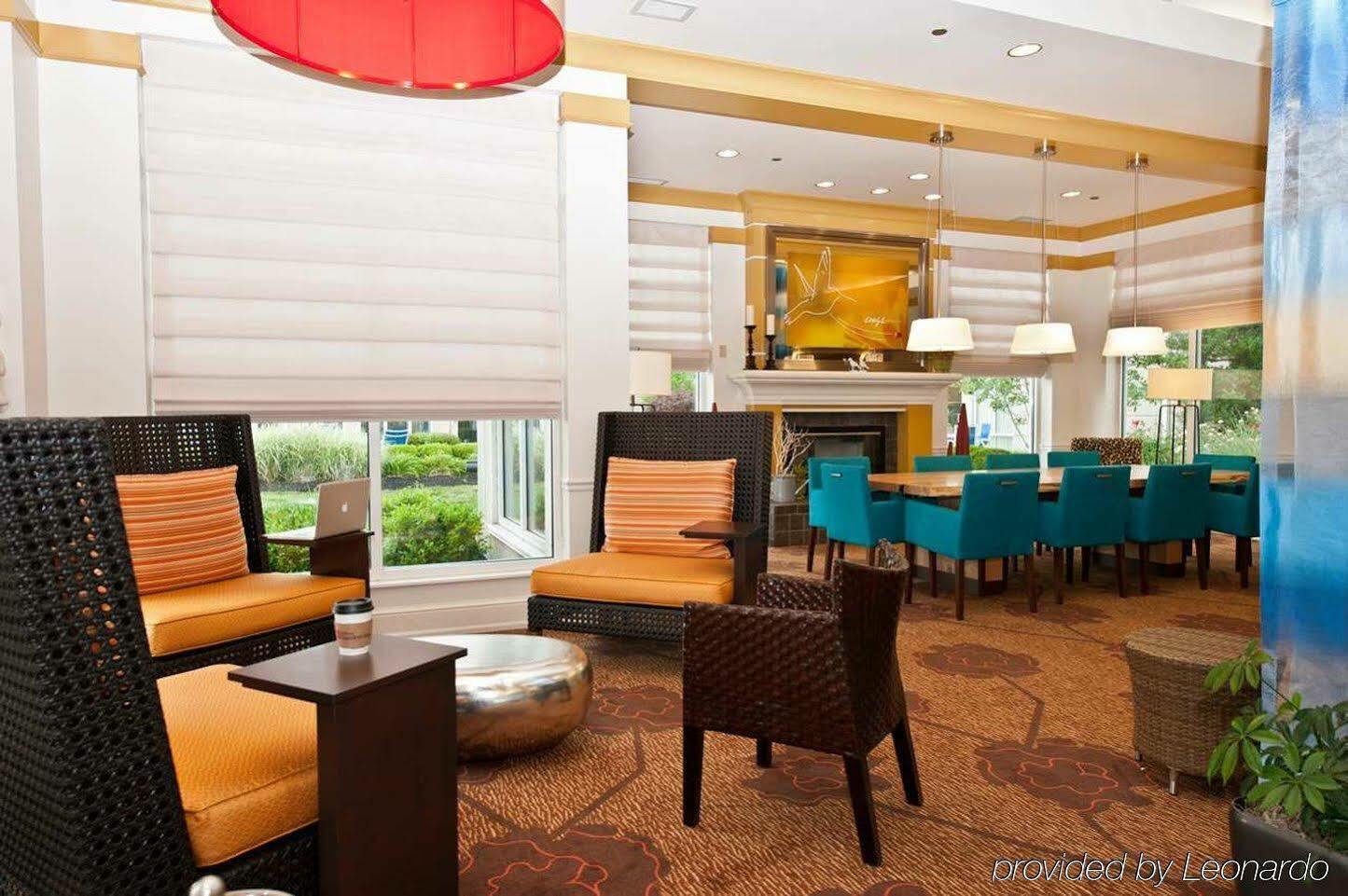 Hilton Garden Inn Louisville East Esterno foto